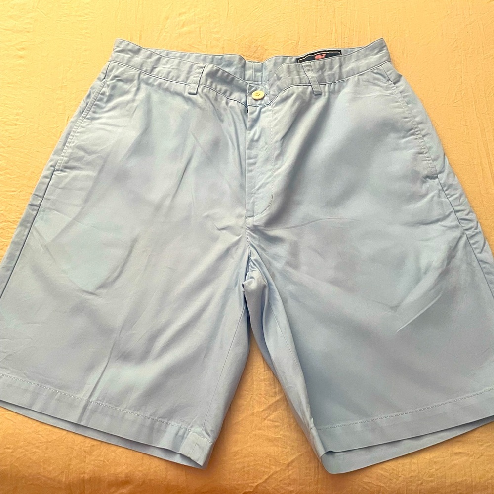 Mens Vineyard Vine Bermuda shorts